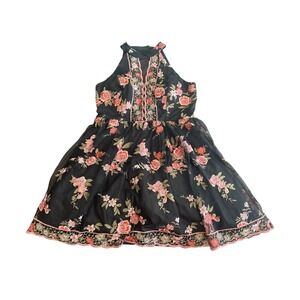 City Triangles Black and Embroidered Pink Flowers Junior Dress Size 11 Pre-Owned